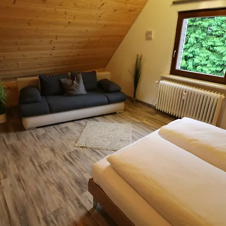 Seeblick Nr 5, 2 Zi-baerental, Feldberg